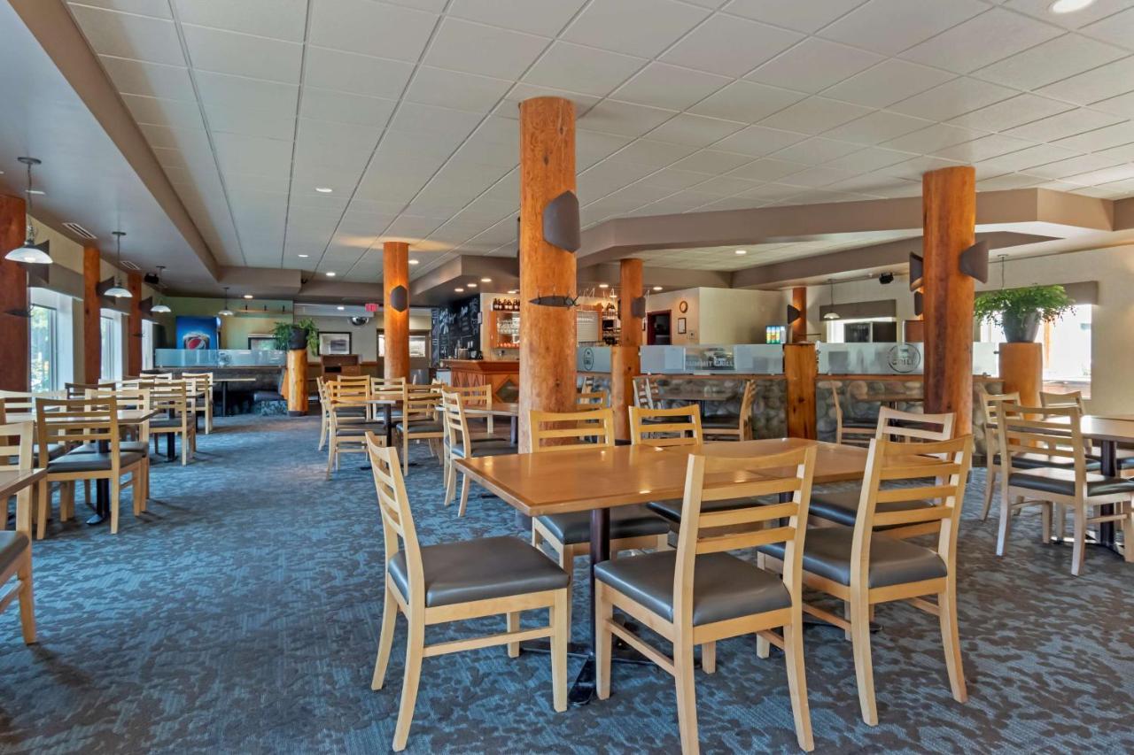 Best Western Plus Valemount Inn & Suites Exterior photo